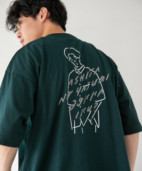 LOWRYS FARM（ローリーズファーム）の「ＭＩＴＡＩＮＡイラストコラボ　957308（Tシャツ/カットソー・メンズ・ホワイト/レッド/グリーン・MEDIUM/LARGE）」の3枚目の写真