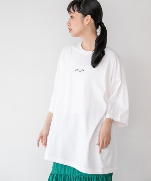 LOWRYS FARM（ローリーズファーム）の「ＭＩＴＡＩＮＡイラストコラボ　957308（Tシャツ/カットソー・メンズ・ホワイト/レッド/グリーン・MEDIUM/LARGE）」の9枚目の写真