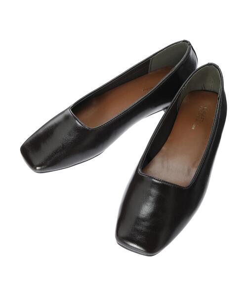 CRAFT STANDARD BOUTIQUE(クラフトスタンダードブティック)の「ふっくらクッションスクエアフラットシューズ *(パンプス・レディース・ブラック/ブラウン・M/L/S)」の17枚目の写真