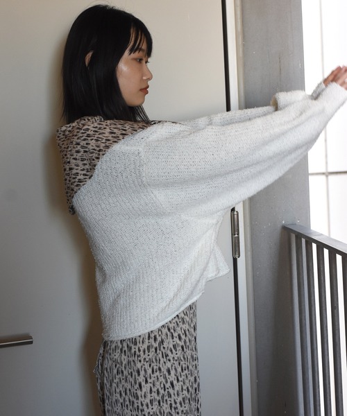 Alley by w closet(アリーバイダブルクローゼット)の「【Alley】ふさふさショート丈プルオーバー(ニット/セーター・レディース・オフホワイト/パープル系その他/ライム・FREE)」の8枚目の写真