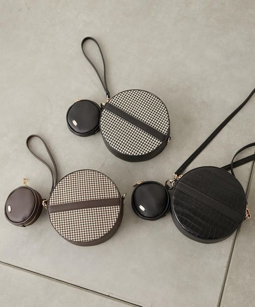 Chico（チコ）の「ポーチ付きサークルミニショルダー（ショルダーバッグ・レディース・ブラウン/ブラック系その他/ブラック/アイボリー・FREE）」の9枚目の写真