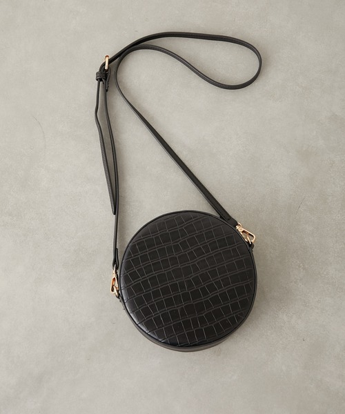 Chico（チコ）の「ポーチ付きサークルミニショルダー（ショルダーバッグ・レディース・ブラウン/ブラック系その他/ブラック/アイボリー・FREE）」の16枚目の写真