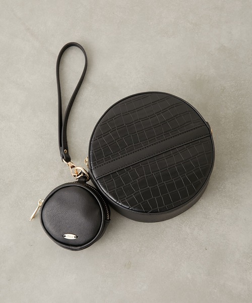 Chico（チコ）の「ポーチ付きサークルミニショルダー（ショルダーバッグ・レディース・ブラウン/ブラック系その他/ブラック/アイボリー・FREE）」の5枚目の写真