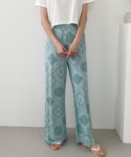me+em select（ミームセレクト）の「ペイズリーワイドストレートイージーパンツ（その他パンツ・レディース・ブラック/アイボリー/ミント・FREE）」の14枚目の写真