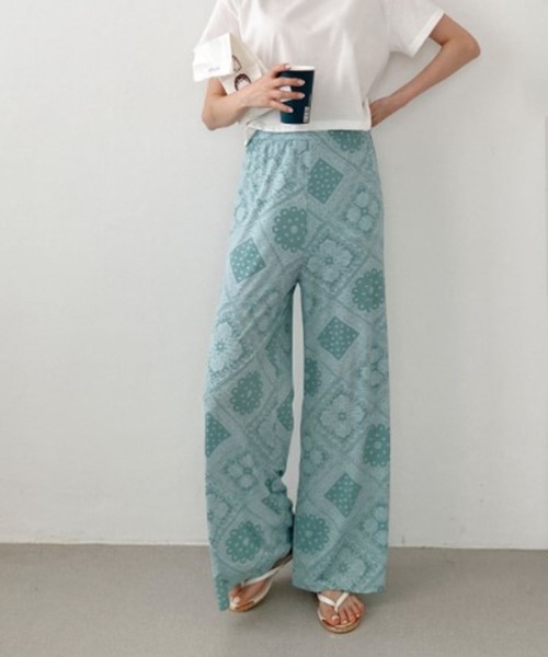 me+em select（ミームセレクト）の「ペイズリーワイドストレートイージーパンツ（その他パンツ・レディース・ブラック/アイボリー/ミント・FREE）」の18枚目の写真