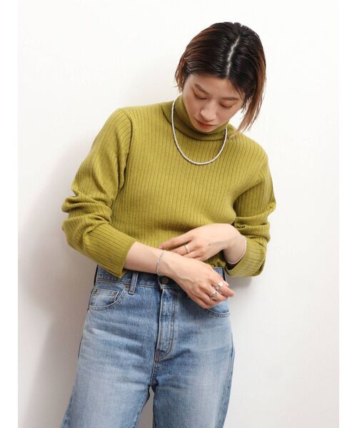 Ungrid（アングリッド）の「ウォッシャブルタートルニット（ニット/セーター・レディース・アイボリー/ヘザーグレー/ブラック/レッド/グリーン系その他/ブルー・FREE）」の5枚目の写真