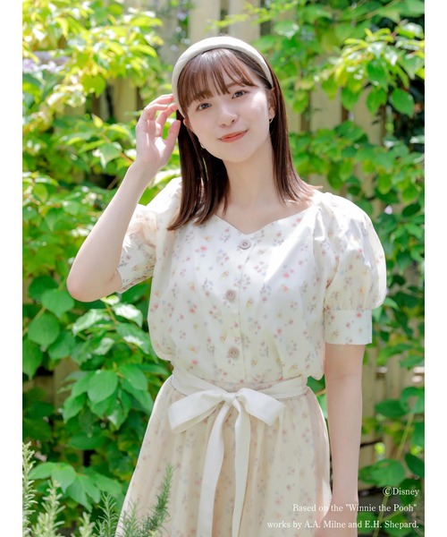 Disney(ディズニー)の「pooh/総柄ブラウス(シャツ/ブラウス・レディース・ライトベージュ・FREE)」の5枚目の写真