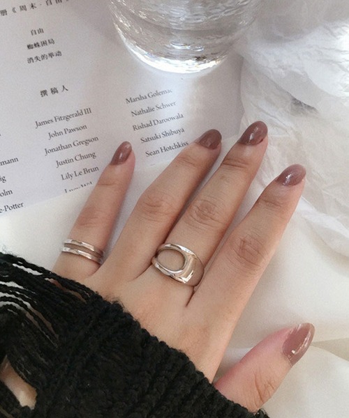 LA VORAGINE（ラ ヴォラジネ）の「調節可能　リング2点セット（リング・レディース・シルバー・FREE）」の7枚目の写真