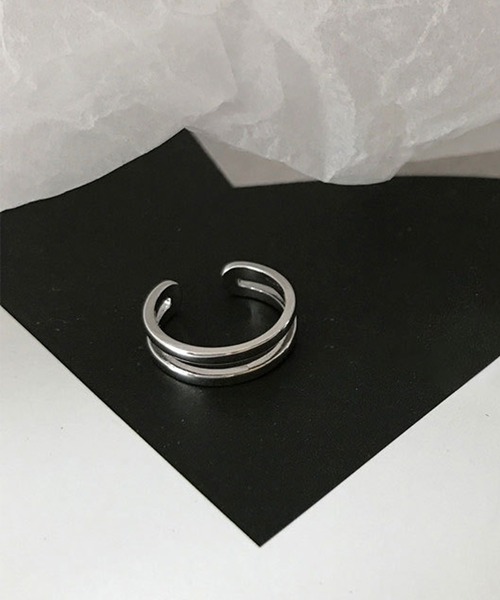 LA VORAGINE（ラ ヴォラジネ）の「調節可能　リング2点セット（リング・レディース・シルバー・FREE）」の5枚目の写真