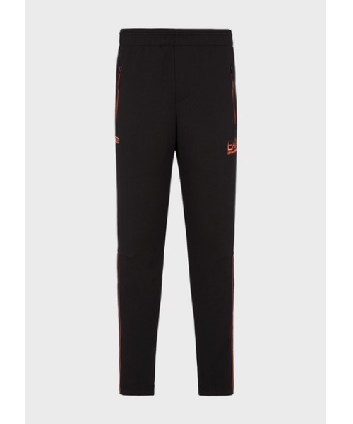 EMPORIO ARMANI EA7（エンポリオアルマーニイーエーセブン）の「【エンポリオ アルマーニ EA7】VIGOR7 カラーロゴ パンツ（チノパンツ・メンズ・ブラック・SMALL/MEDIUM/LARGE/X-LARGE/X-SMALL）」の4枚目の写真