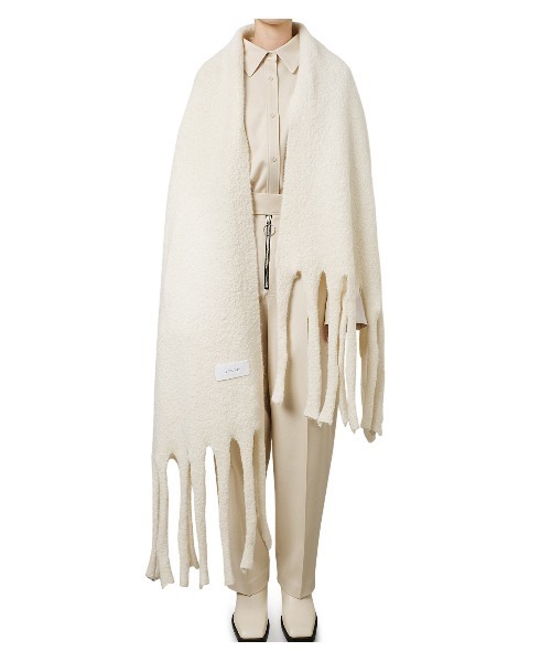 LE CIEL BLEU(ルシェルブルー)の「Roop Yarn Knit Stole(ストール/ショール・レディース・ホワイト/イエロー/ブルー・36)」の15枚目の写真