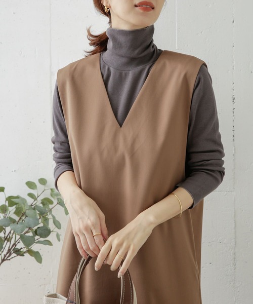 URBAN RESEARCH DOORS(アーバンリサーチドアーズ)の「『UR TECH』テレコタートルネックTシャツ(Tシャツ/カットソー・レディース・チャコールグレー/ライトグレー/オフホワイト・ONE)」の8枚目の写真