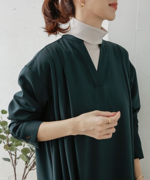 URBAN RESEARCH DOORS(アーバンリサーチドアーズ)の「『UR TECH』テレコタートルネックTシャツ(Tシャツ/カットソー・レディース・チャコールグレー/ライトグレー/オフホワイト・ONE)」の9枚目の写真