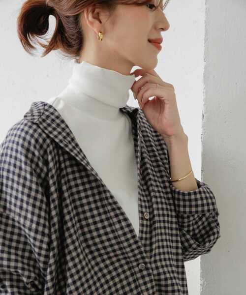 URBAN RESEARCH DOORS(アーバンリサーチドアーズ)の「『UR TECH』テレコタートルネックTシャツ(Tシャツ/カットソー・レディース・チャコールグレー/ライトグレー/オフホワイト・ONE)」の10枚目の写真