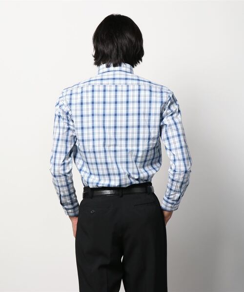 Perfect Suit FActory(パーフェクトスーツファクトリー)の「【形態安定】長袖ワイシャツ 先染めチェック ホワイト/サックス/ネイビー(ビジネスシャツ・メンズ・サックスブルー/ホワイト/ネイビー・首回り37cm-裄丈80cm/首回り39cm-裄丈82cm/首回り41cm-裄丈84cm/首回り43cm-裄丈86cm)」の4枚目の写真