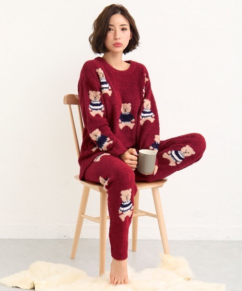 aimerfeel(エメフィール)の「×【アウトレット】モチーフ モールニット 上下セット (男女兼用サイズ)(ルームウェア/パジャマ・レディース・ボルドー/オフホワイト/チャコールグレー/ピンク/ネイビー・LARGE/MEDIUM)」の5枚目の写真