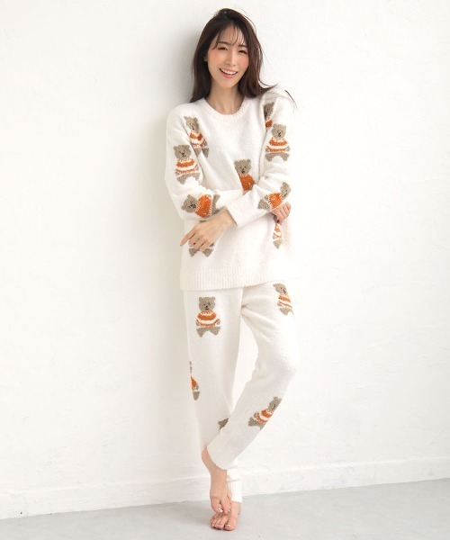 aimerfeel(エメフィール)の「×【アウトレット】モチーフ モールニット 上下セット (男女兼用サイズ)(ルームウェア/パジャマ・レディース・ボルドー/オフホワイト/チャコールグレー/ピンク/ネイビー・LARGE/MEDIUM)」の17枚目の写真