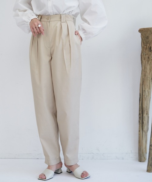 VANNIE U（ヴァニーユー）の「タックコクーンパンツ（その他パンツ・レディース・ベージュ/ブルー/ライトパープル・FREE/S）」の13枚目の写真