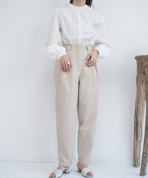 VANNIE U（ヴァニーユー）の「タックコクーンパンツ（その他パンツ・レディース・ベージュ/ブルー/ライトパープル・FREE/S）」の17枚目の写真