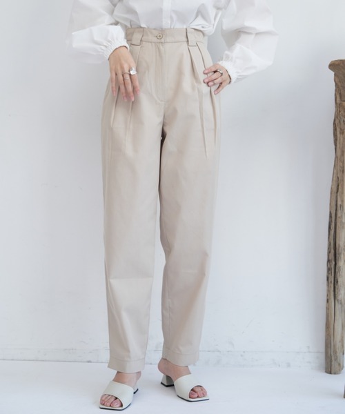 VANNIE U（ヴァニーユー）の「タックコクーンパンツ（その他パンツ・レディース・ベージュ/ブルー/ライトパープル・FREE/S）」の12枚目の写真