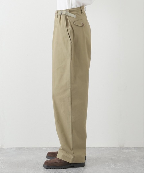 EDIFICE（エディフィス）の「【marka / マーカ】SIDE ADJUST TROUSERS（その他パンツ・メンズ・ベージュ/アイボリー・2/3）」の3枚目の写真