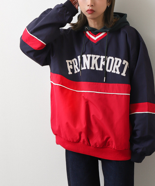 ZIP FIVE（ジップファイブ）の「【loot box】 切替カレッジロゴ　ナイロンプルオーバー（その他トップス・レディース・ブルーグリーン/ネイビー系/ネイビー系1/イエロー系・MEDIUM/LARGE）」の11枚目の写真