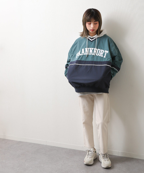 ZIP FIVE（ジップファイブ）の「【loot box】 切替カレッジロゴ　ナイロンプルオーバー（その他トップス・レディース・ブルーグリーン/ネイビー系/ネイビー系1/イエロー系・MEDIUM/LARGE）」の6枚目の写真