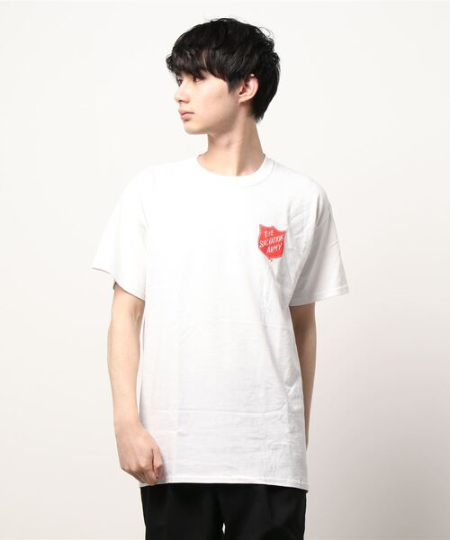 PARKS TOKYO SELECT（パークストウキョウセレクト）の「【THE SALVATION ARMY】（UN）T-SHIRT WITH SHIELD FRONT&BACK（Tシャツ/カットソー・メンズ・ホワイト/ブラック/ネイビー・MEDIUM/X-LARGE/LARGE）」の2枚目の写真