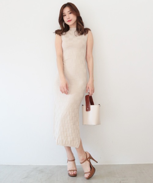 AMBIENT（アンビエント）の「ステッチソールヒールサンダル（サンダル・レディース・ブラウン/ブラック・S/M/L）」の5枚目の写真