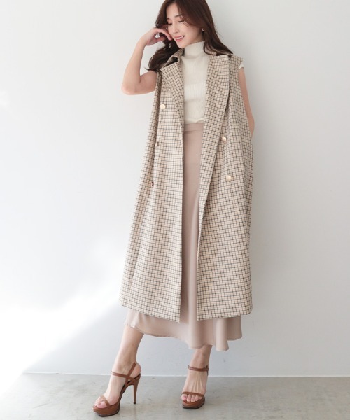 AMBIENT（アンビエント）の「ステッチソールヒールサンダル（サンダル・レディース・ブラウン/ブラック・S/M/L）」の12枚目の写真