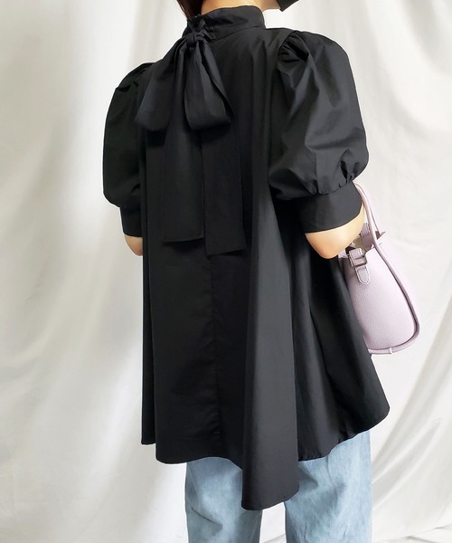 me+em select（ミームセレクト）の「【 ２way ／  5color  】ビッグリボンハイネックパフスリーブフレアブラウス（シャツ/ブラウス・レディース・ホワイト/ブラック/ベージュ/ピンク/モカ・FREE）」の7枚目の写真