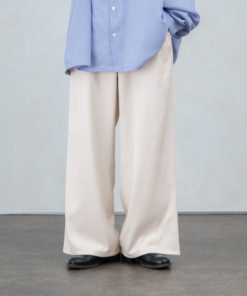 kutir（クティール）の「ワイドフレアパンツ（その他パンツ・メンズ・オフホワイト/グリーン/マスタード・SMALL/MEDIUM/LARGE）」の2枚目の写真