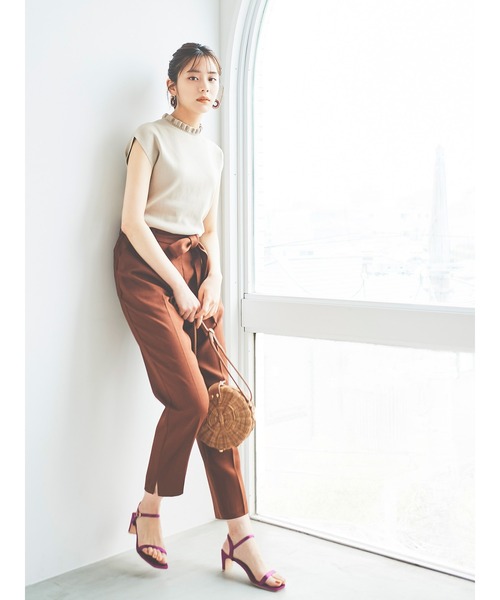 Te chichi（テチチ）の「【貴島明日香コラボ】スタンドフリルネックニット（ニット/セーター・レディース・ブラック/ベージュ/オレンジ・ﾌﾘ-）」の10枚目の写真