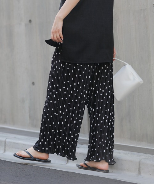 CIAOPANIC TYPY(チャオパニックティピー)の「カットプリーツ配色メローパンツ(その他パンツ・レディース・ブラック系その他/グリーン/アイボリー/ブラック/ピンク・ONE SIZE)」の22枚目の写真