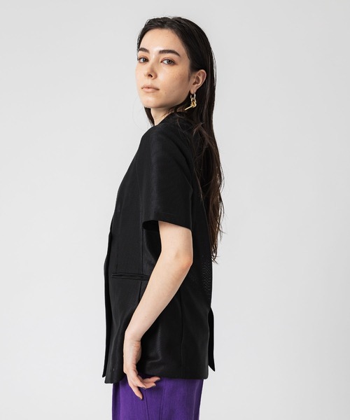 UNITED TOKYO（ユナイテッドトウキョウ）の「ハーフスリーブサマーノーカラージャケット（ノーカラージャケット・レディース・ブラック/ホワイト・FREE）」の15枚目の写真