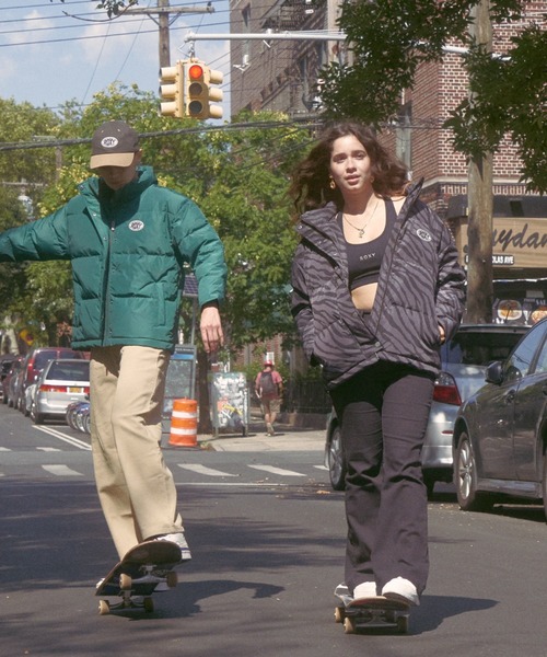 ROXY(ロキシー)の「ROXY SKATE/ロキシースケート ルーズシルエットスケートパンツ RPT224611T(その他パンツ・レディース・グリーン/ブラック/ベージュ・M/L)」の9枚目の写真