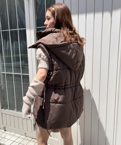 one after another NICE CLAUP（ワンアフターアナザーナイスクラップ）の「マルチWAYロングダウンコート（ダウンジャケット/コート・レディース・ブラック/ネイビー/オフホワイト/モカ/ブラウン・FREE）」の10枚目の写真