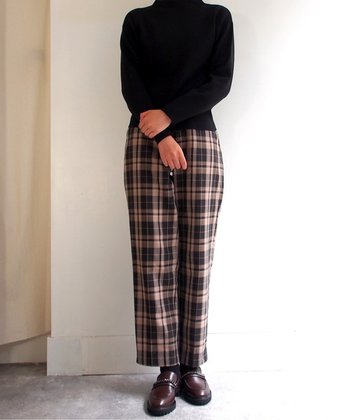 cava cava（サヴァサヴァ）の「チェーンローファー　-7420097（ローファー・レディース・ブラック/ダークブラウン/アイボリー・22.5cm/23.5cm/24.5cm/23.0cm/24.0cm）」の17枚目の写真