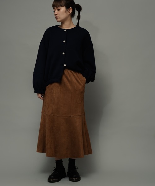 ottilie（オティーリエ）の「【 ottilie / オティーリエ 】 スエードマーメイドスカート（スカート・レディース・キャメル/ナチュラル/チャコールグレー・FREE）」の7枚目の写真