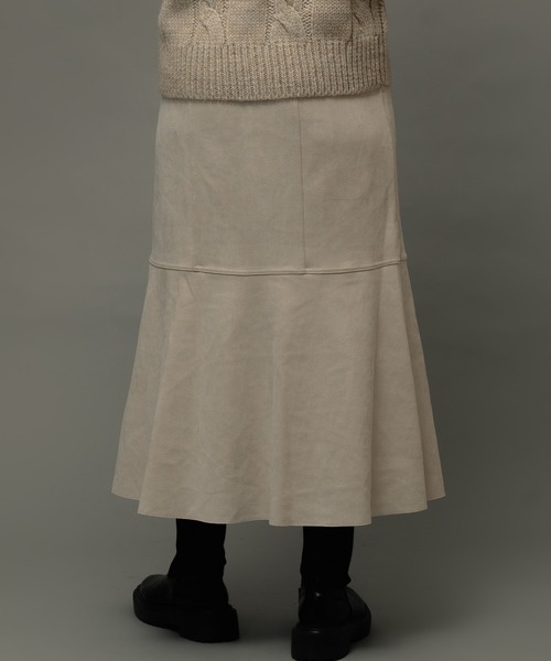 ottilie（オティーリエ）の「【 ottilie / オティーリエ 】 スエードマーメイドスカート（スカート・レディース・キャメル/ナチュラル/チャコールグレー・FREE）」の10枚目の写真