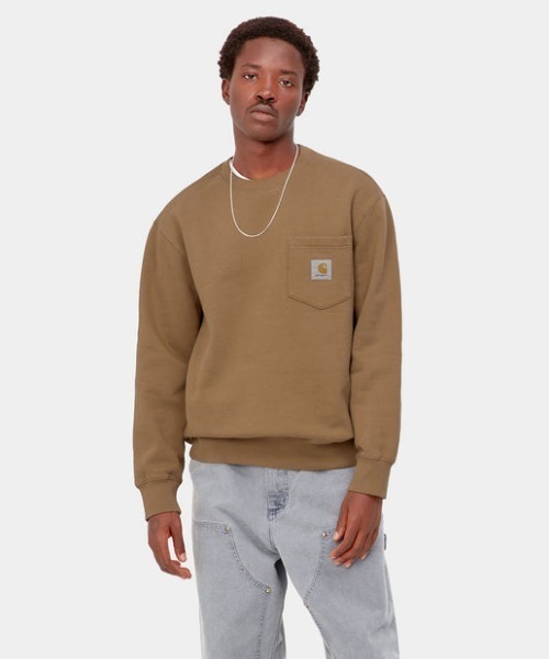 Carhartt WIP（カーハートダブリューアイピー）の「Carhartt WIP/カーハートダブリューアイピー POCKET SWEATSHIRT クルースウェット I030903（スウェット・メンズ・カーキ/ブラック/ベージュ・XL/XXL/L/M）」の7枚目の写真