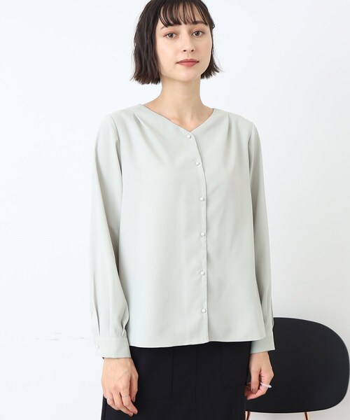 DRESKIP（ドレスキップ）の「◆【洗える】パール調ボタンブラウス（シャツ/ブラウス・レディース・ブラック/オフホワイト/イエロー/ライトグリーン・02/03/04）」の6枚目の写真