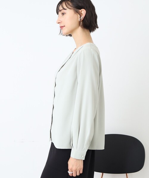 DRESKIP（ドレスキップ）の「◆【洗える】パール調ボタンブラウス（シャツ/ブラウス・レディース・ブラック/オフホワイト/イエロー/ライトグリーン・02/03/04）」の7枚目の写真