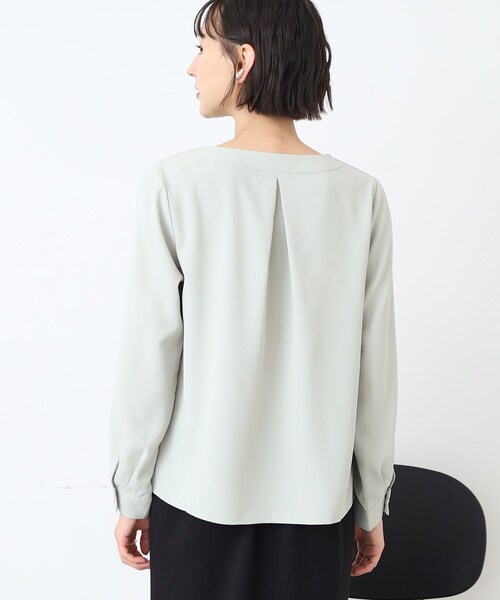 DRESKIP（ドレスキップ）の「◆【洗える】パール調ボタンブラウス（シャツ/ブラウス・レディース・ブラック/オフホワイト/イエロー/ライトグリーン・02/03/04）」の8枚目の写真