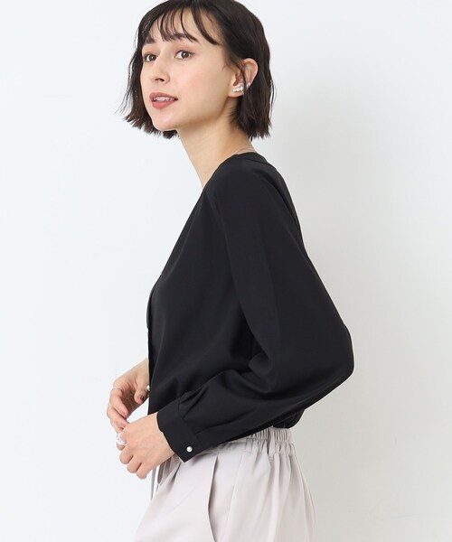 DRESKIP（ドレスキップ）の「◆【洗える】パール調ボタンブラウス（シャツ/ブラウス・レディース・ブラック/オフホワイト/イエロー/ライトグリーン・02/03/04）」の14枚目の写真
