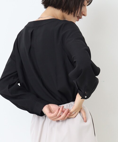 DRESKIP（ドレスキップ）の「◆【洗える】パール調ボタンブラウス（シャツ/ブラウス・レディース・ブラック/オフホワイト/イエロー/ライトグリーン・02/03/04）」の15枚目の写真