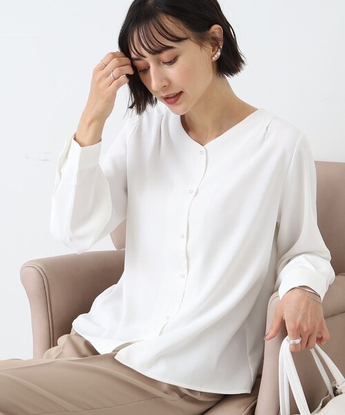 DRESKIP（ドレスキップ）の「◆【洗える】パール調ボタンブラウス（シャツ/ブラウス・レディース・ブラック/オフホワイト/イエロー/ライトグリーン・02/03/04）」の22枚目の写真