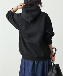 ニットパーカー