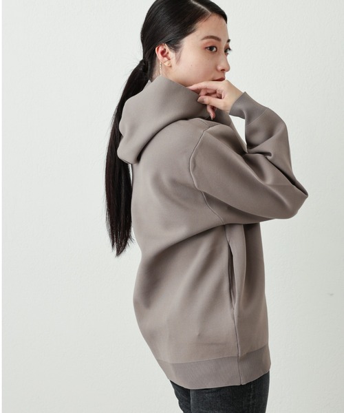 OUVRAGE CLASSE（ウヴラージュクラス）の「ニットパーカー（パーカー・レディース・ブラック/アイボリー/モカ・FREE）」の14枚目の写真