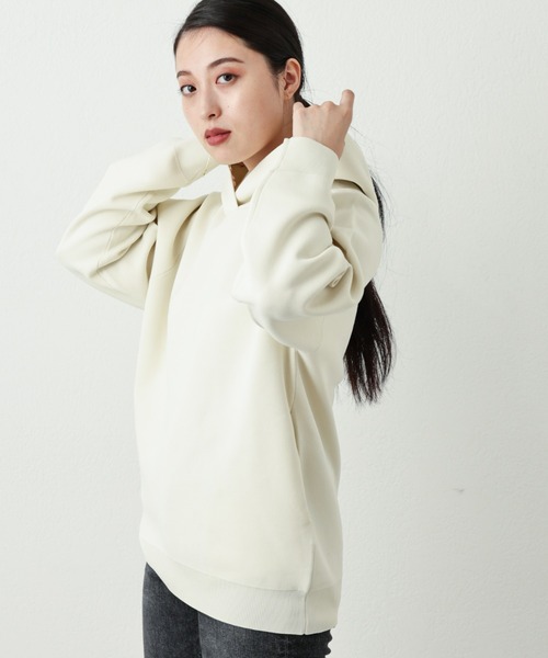 OUVRAGE CLASSE（ウヴラージュクラス）の「ニットパーカー（パーカー・レディース・ブラック/アイボリー/モカ・FREE）」の4枚目の写真